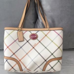 Coach small bucket purse